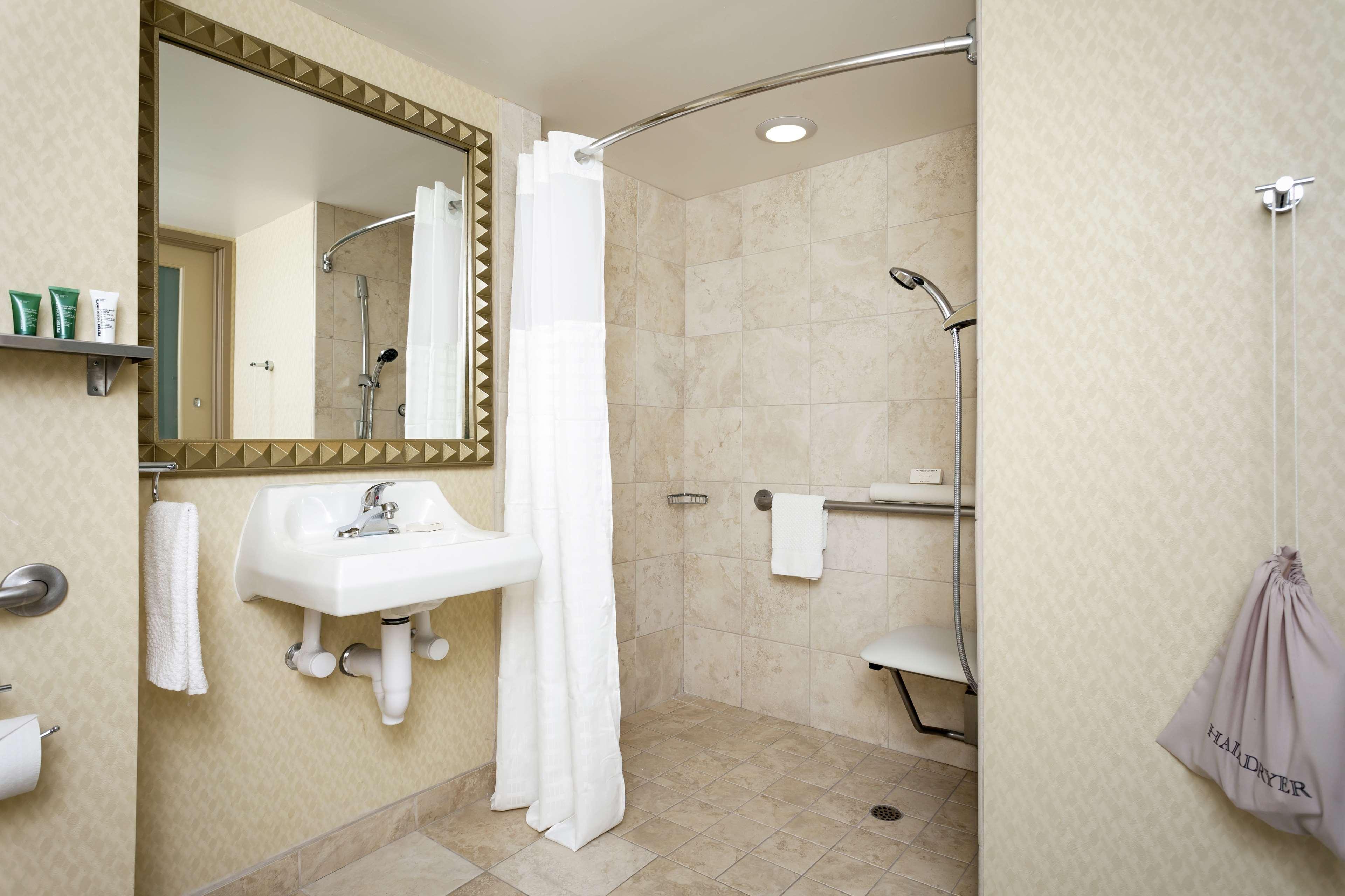 Hilton Stockton Hotel Eksteriør billede